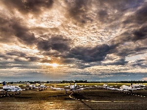airport, Planes, Sky, clouds