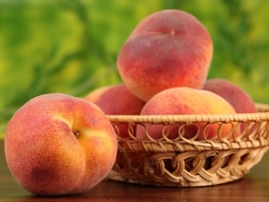 basket, peaches